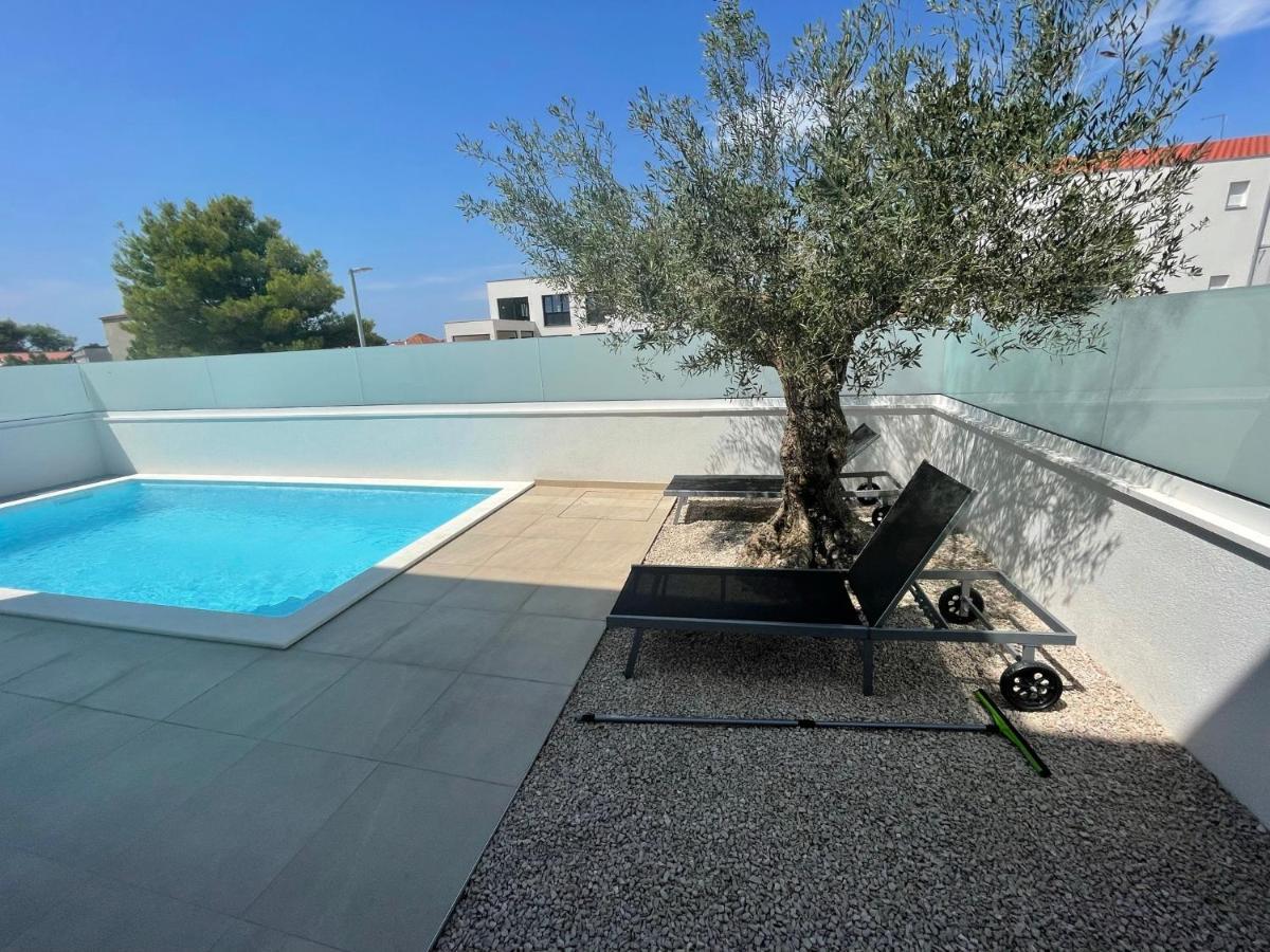 Villa Dea - Dein Rueckzugsort Am Meer Mit Beheiztem Pool Vrsi Dış mekan fotoğraf