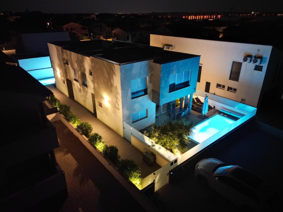 Villa Dea - Dein Rueckzugsort Am Meer Mit Beheiztem Pool Vrsi Dış mekan fotoğraf