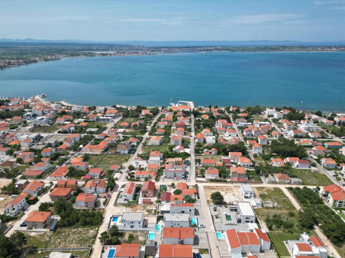 Villa Dea - Dein Rueckzugsort Am Meer Mit Beheiztem Pool Vrsi Dış mekan fotoğraf